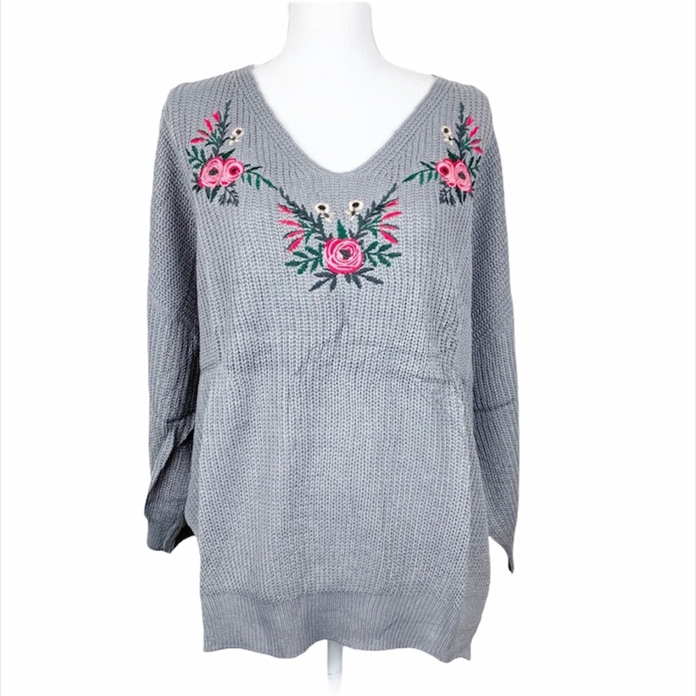 Ashley Lemieux Sweater Women S / M / L Floral Embroidered V-Neck Knit Pullover